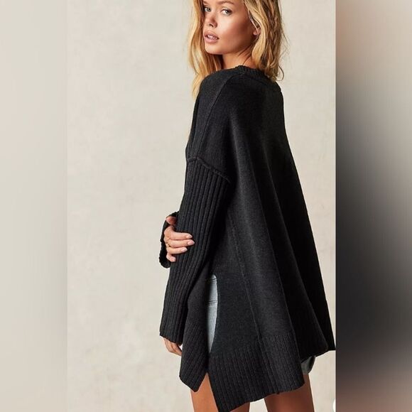 NWT Free People Orion A Line Tunic in Carbon - Picture 4 of 5